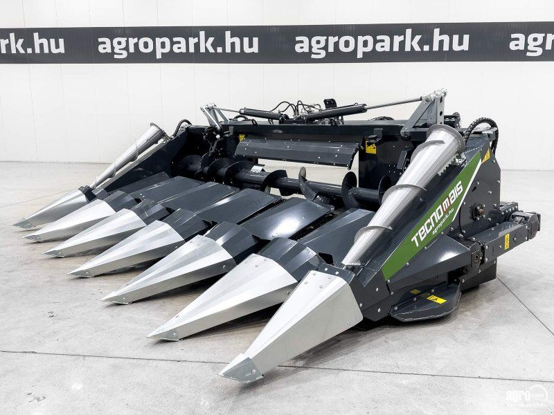 Tecnomais TMRP4 6R-F 6 row (75 cm), foldable corn header, for Claas combin
