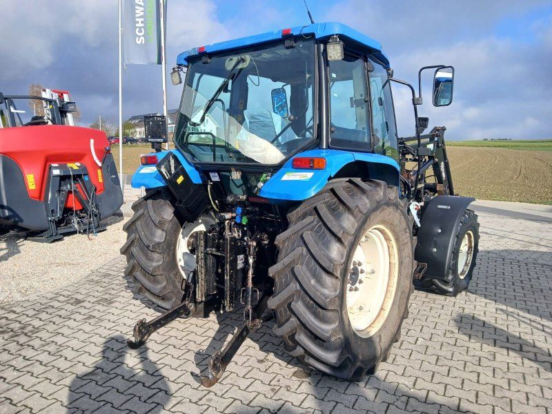 New Holland TL 90