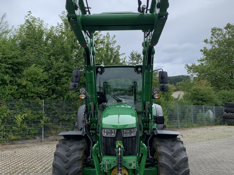 John Deere 5125R