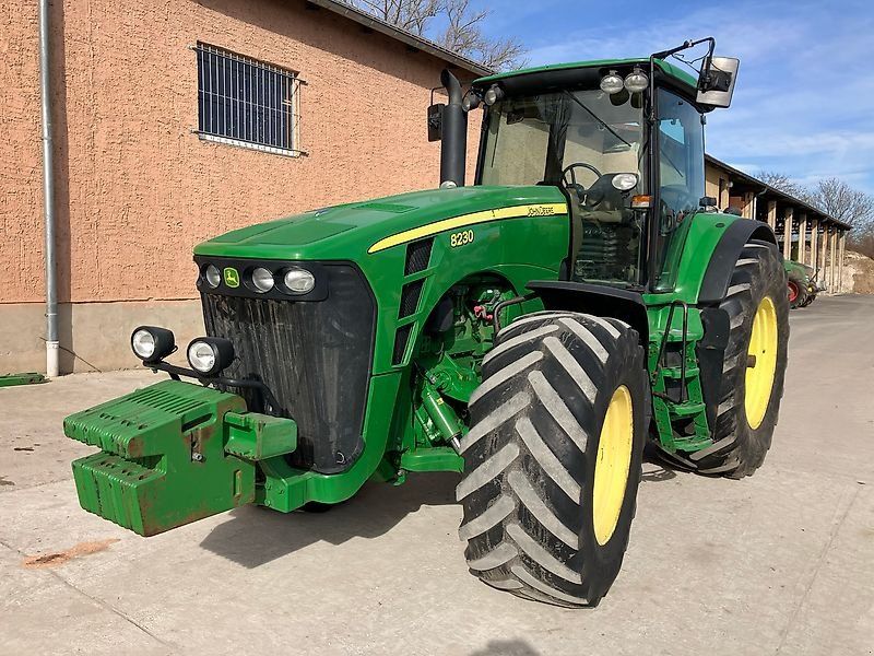 John Deere 8230 ILS, Powr Shift