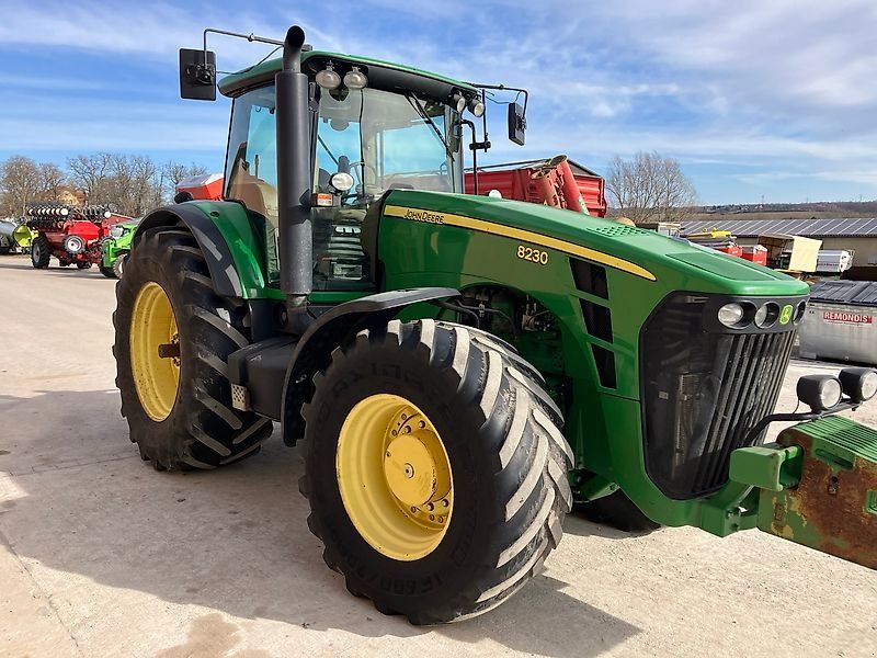 John Deere 8230 ILS, Powr Shift