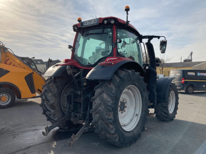 Valtra N 114