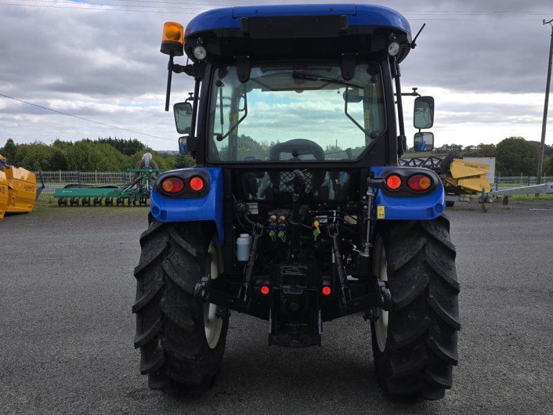 New Holland T4S.75