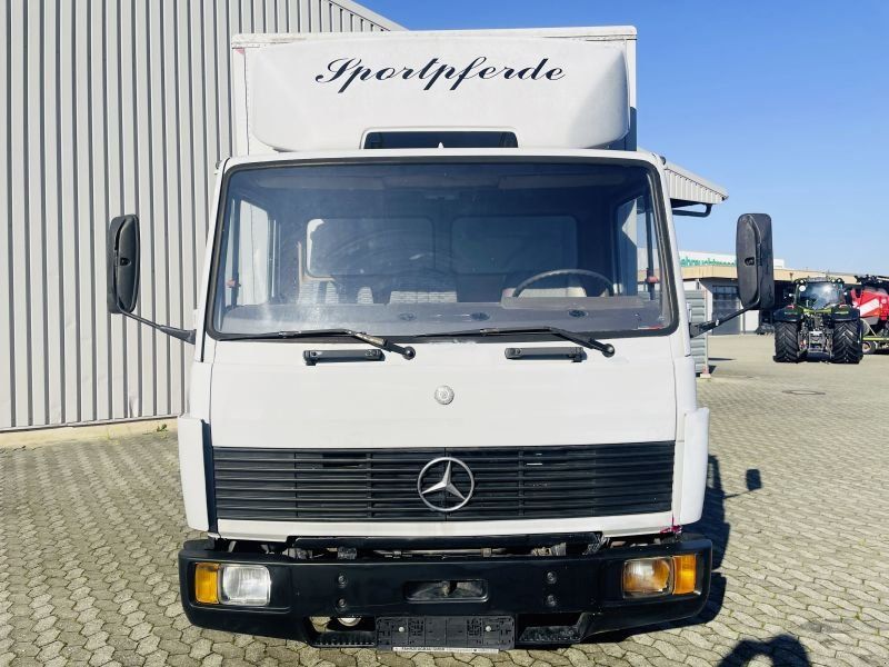 Mercedes-Benz 814 Pferdeer