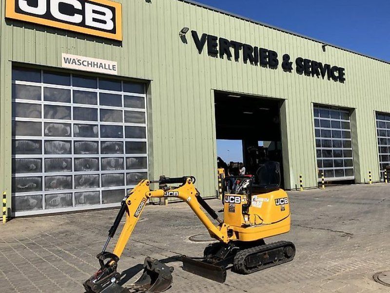 JCB 8008 CTS