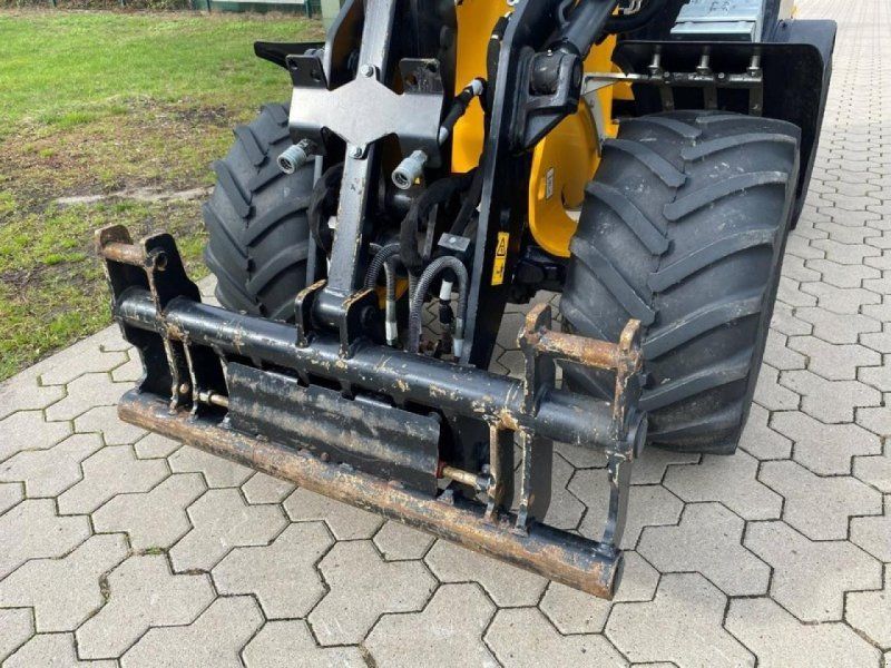 JCB 403 AGRI HOFLADER