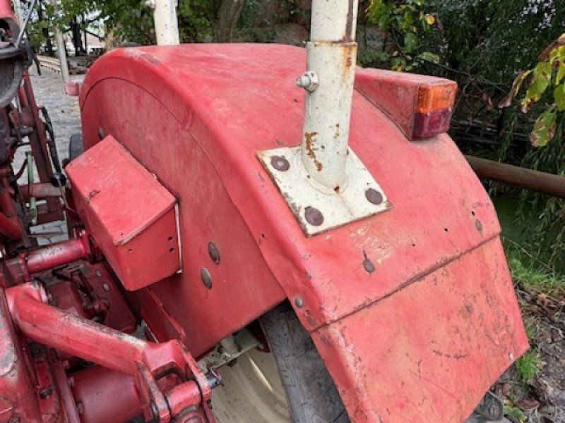 Case IH 383