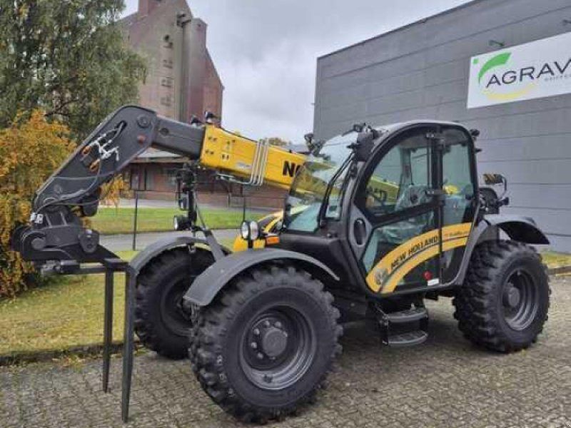 New Holland TH 7.42 ELITE