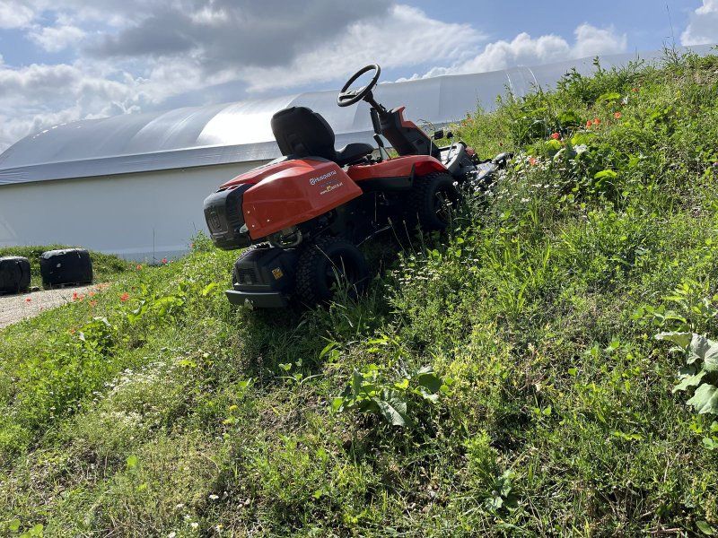 Husqvarna Rider 216TC Allrad  Mähdeck & Schneeschild