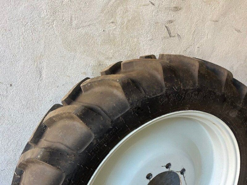 Alliance 320/90R46 & 270/95R32