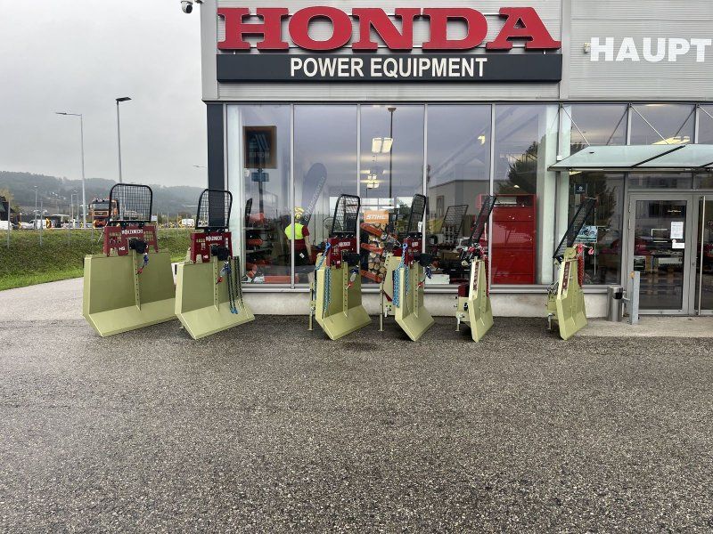 Holzknecht HS 550