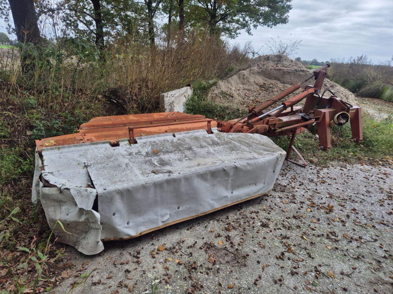 Kuhn FC 240 P schijvenmaaier met kneuzer