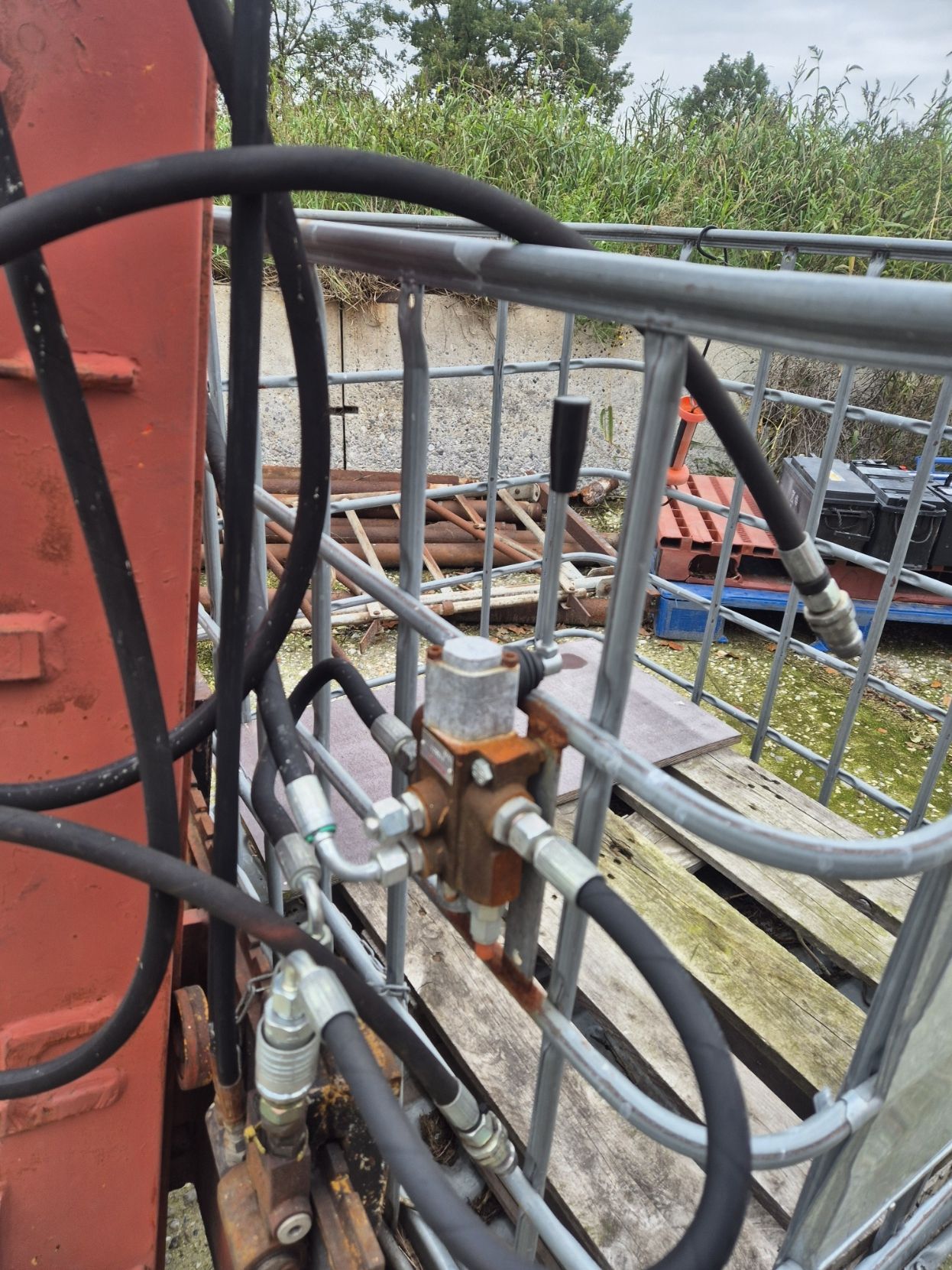 Hefmast met hoogwerker functie werkbak