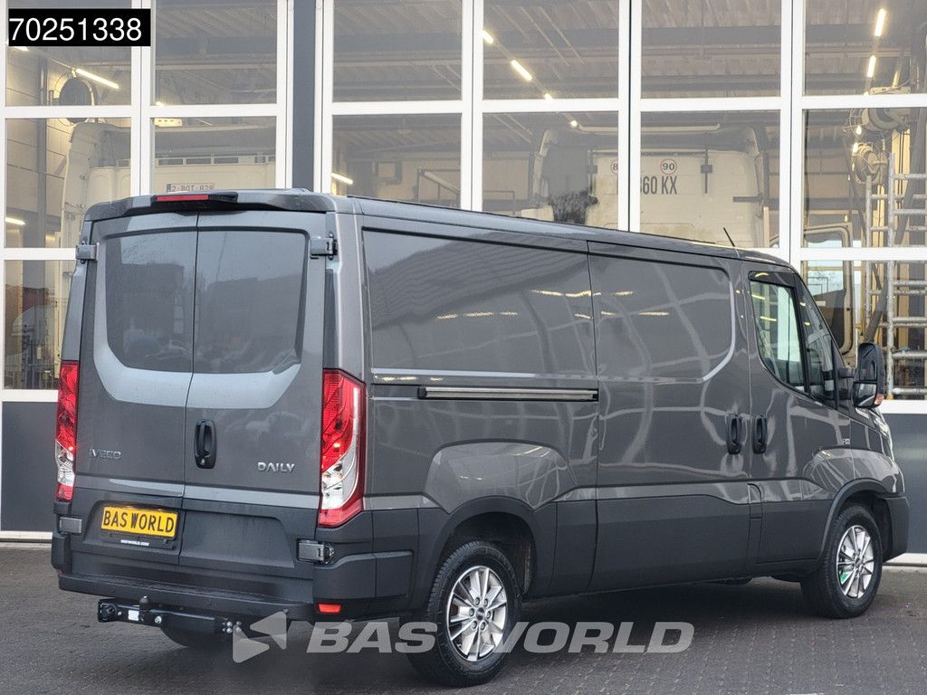 Iveco Daily 35S21 3.0L Automaat L2H1 210PK Laag Dak 2025-Model 3,5t Trekhaak ACC Navi LED Camera Parkeersensoren Euro6 L2 9m3 A/C Towbar