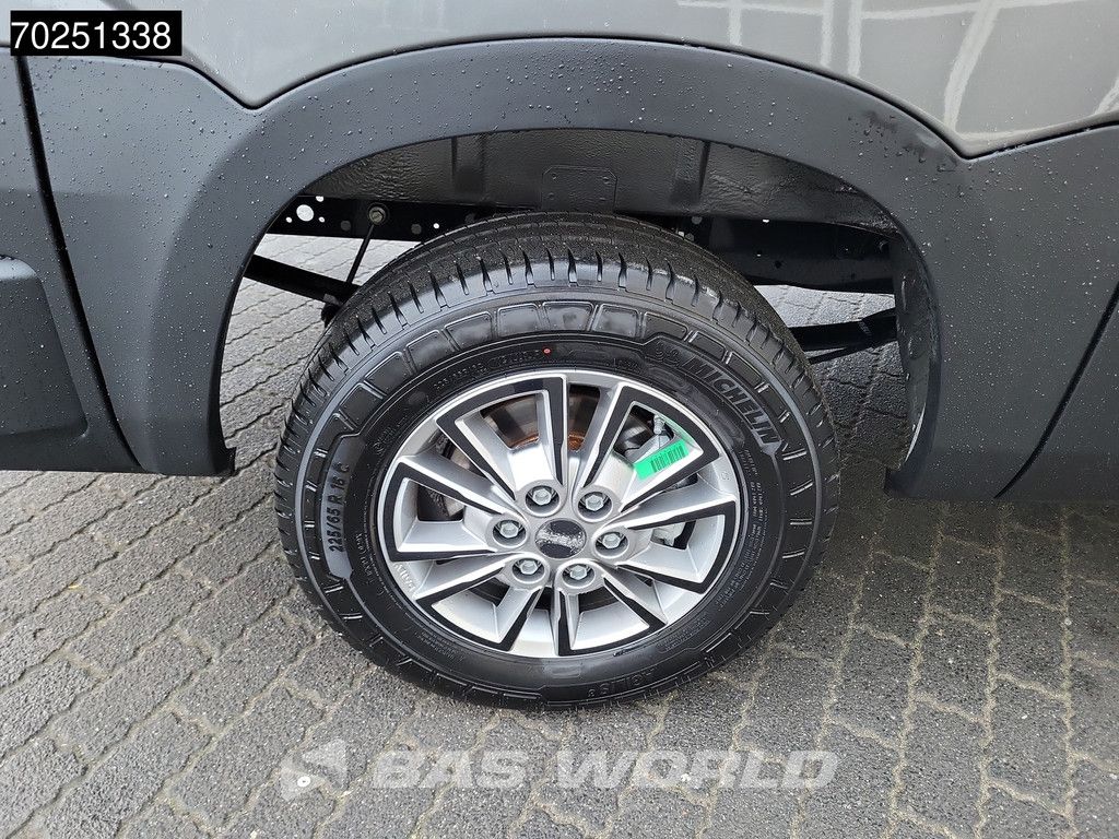 Iveco Daily 35S21 3.0L Automaat L2H1 210PK Laag Dak 2025-Model 3,5t Trekhaak ACC Navi LED Camera Parkeersensoren Euro6 L2 9m3 A/C Towbar