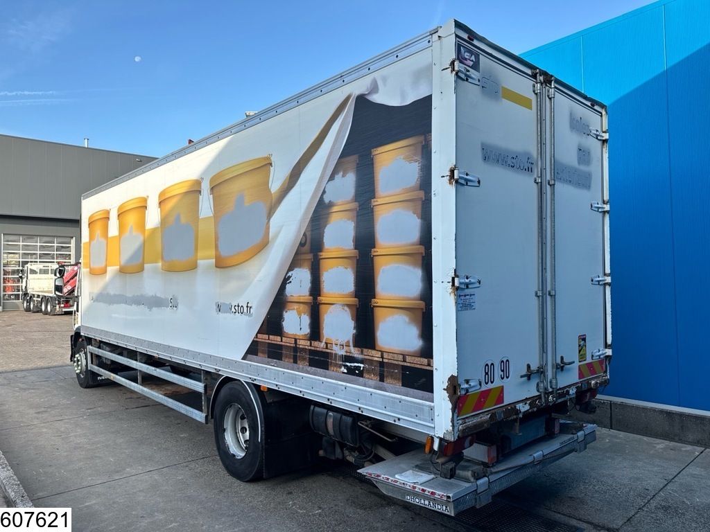 Iveco 180E28 EURO 5, Dhollandia, Handgeschakeld