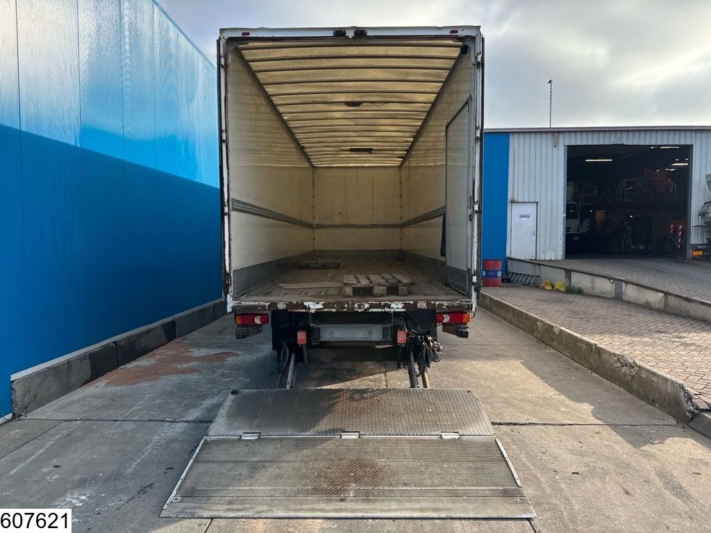 Iveco 180E28 EURO 5, Dhollandia, Handgeschakeld