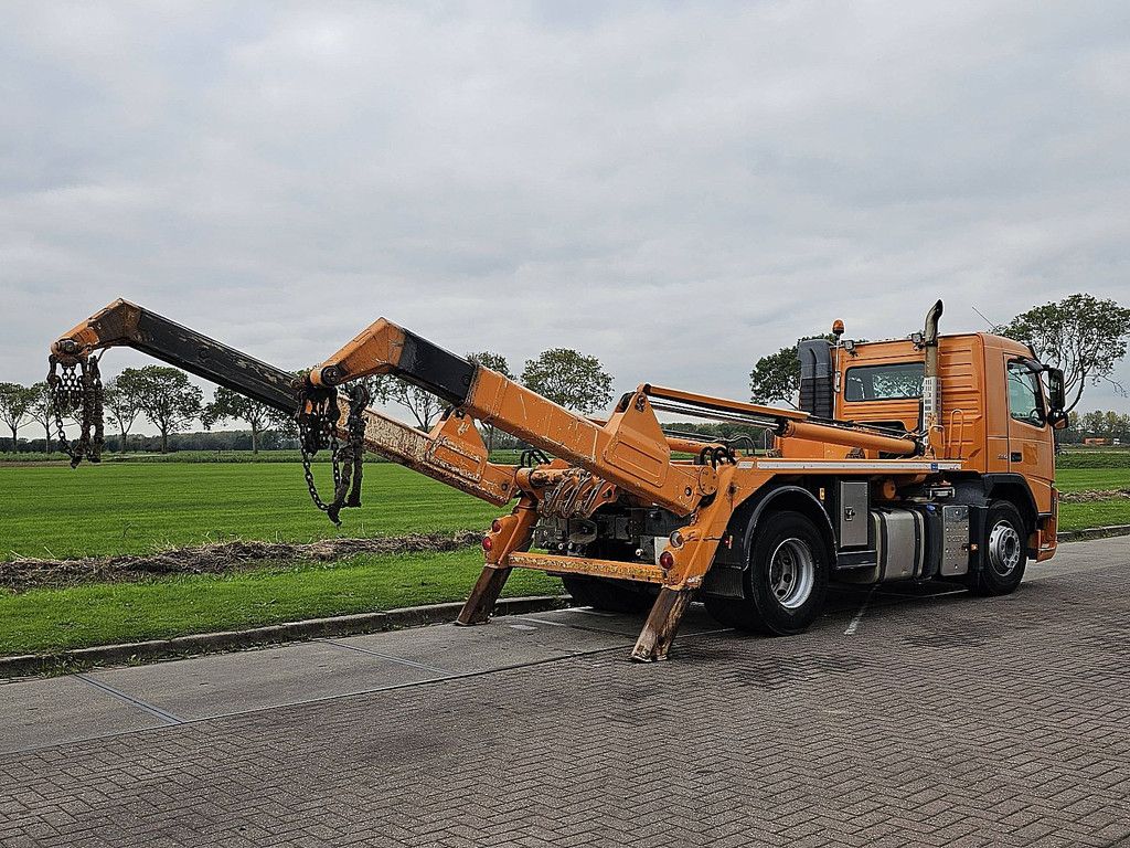VOLVO FM 330