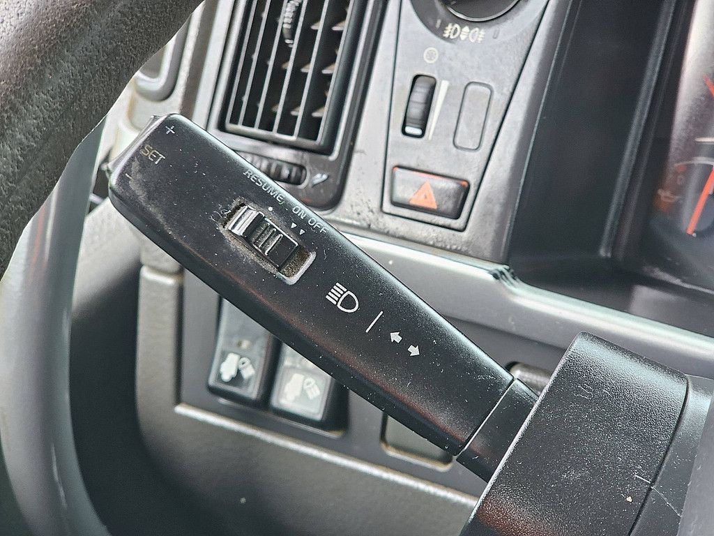 VOLVO FM 330