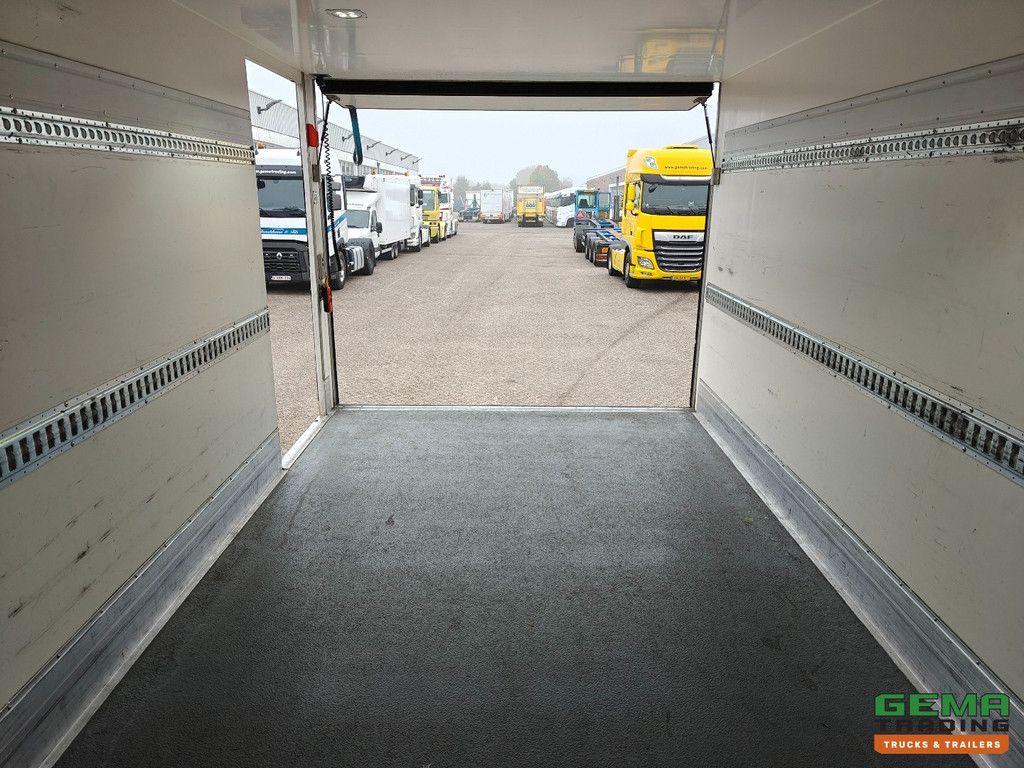 Mercedes-Benz Atego 1218 4x2 Daycab Euro 6C - Chereau Refrigerated Box 5.4M - Autoclima Longrun cooler + Tail lift 1500KG - Side door