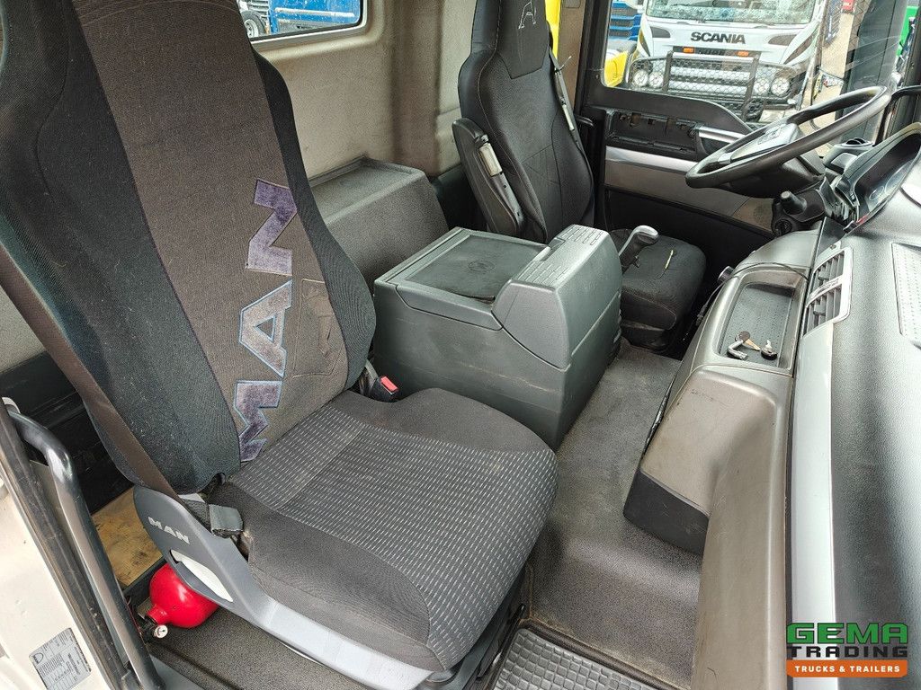 MAN TGS-TGX 26.440 6x4 Dagcabine Euro5 - AJK 20T HaakarmSysteem - Volledig Bladgeveerd - Naafreductie - Handgeschakeld