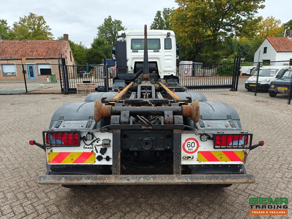 MAN TGS-TGX 26.440 6x4 Dagcabine Euro5 - AJK 20T HaakarmSysteem - Volledig Bladgeveerd - Naafreductie - Handgeschakeld