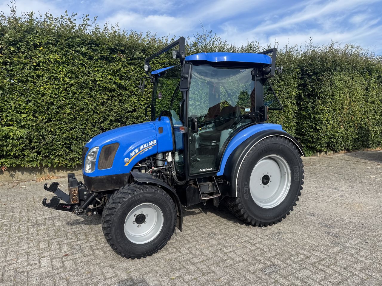 New Holland Boomer 54D Easy Drive vario !!