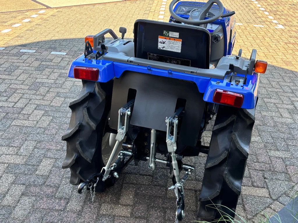 Iseki Tm150 minitractor 3cil. Diesel Slechts 47uur !