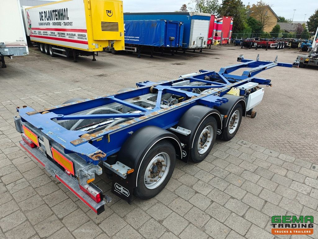 Van Hool A3C002 3-Achs JOST - Scheibenbremsen - Alle Anschlüsse / Universalfahrgestell - TOP! - 10 Stück auf Lager