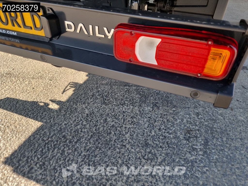 Iveco Daily 35C21 3.0L Black Edition Automaat 210PK 2025-Model Open laadbak Dubbellucht CarPlay ACC LED 3,5T Trekvermogen Euro6 Pritsche Pickup A/C