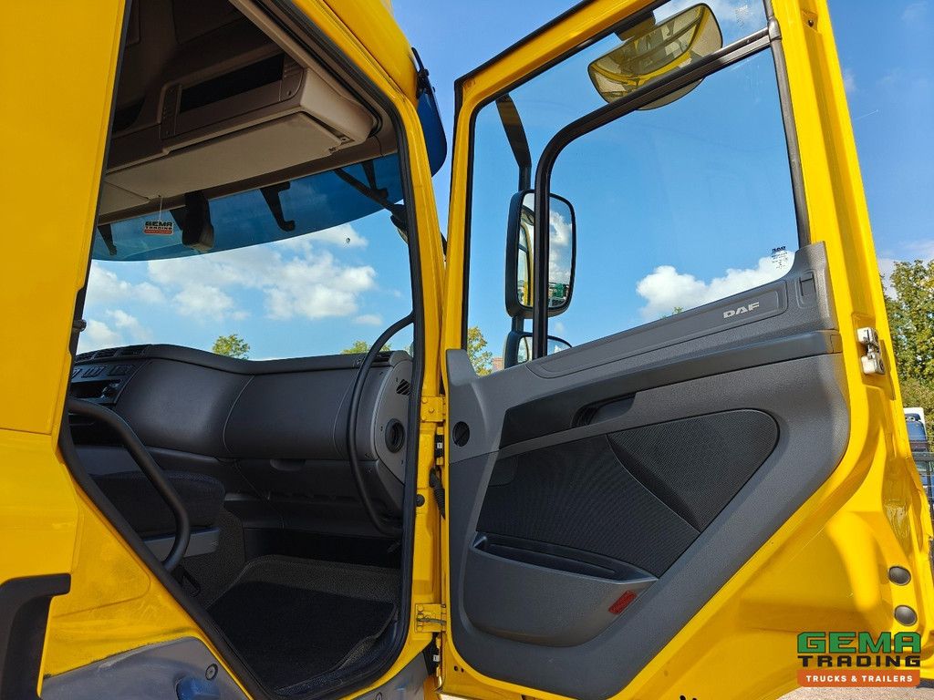 DAF CF 400 FT 4x2 Spacecab Euro6A - Side Skirts - SMARTTacho V2