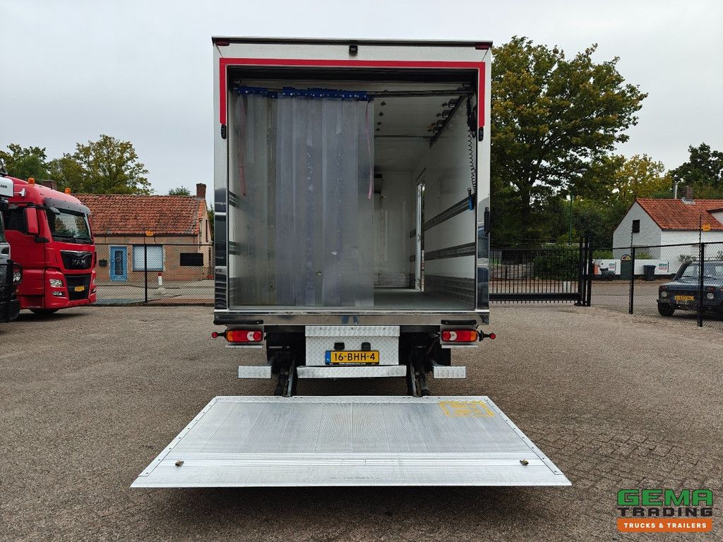 DAF LF 210 FA 4x2 Daycab Euro6A – Kühl-/Gefrierschrank 5,5 m + Carrier Supra 550 + Hebebühne 2000 kg – 173.000 km!