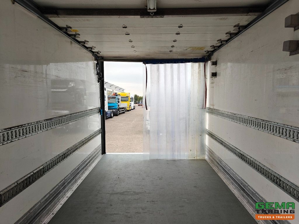 DAF LF 210 FA 4x2 Daycab Euro6A – Kühl-/Gefrierschrank 5,5 m + Carrier Supra 550 + Hebebühne 2000 kg – 173.000 km!