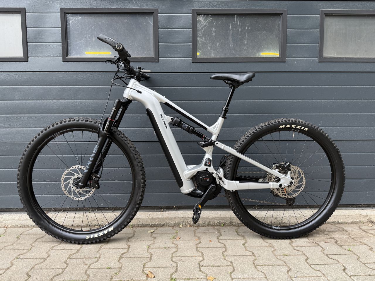 Cannondale E-mountainbike Moterra 3 - 1128km (incl btw en fact.)