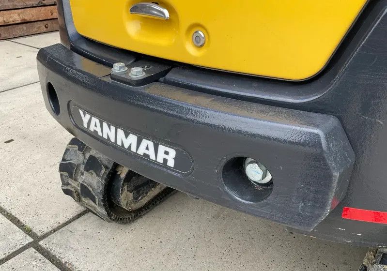 Yanmar SV26 Weinig uren!!