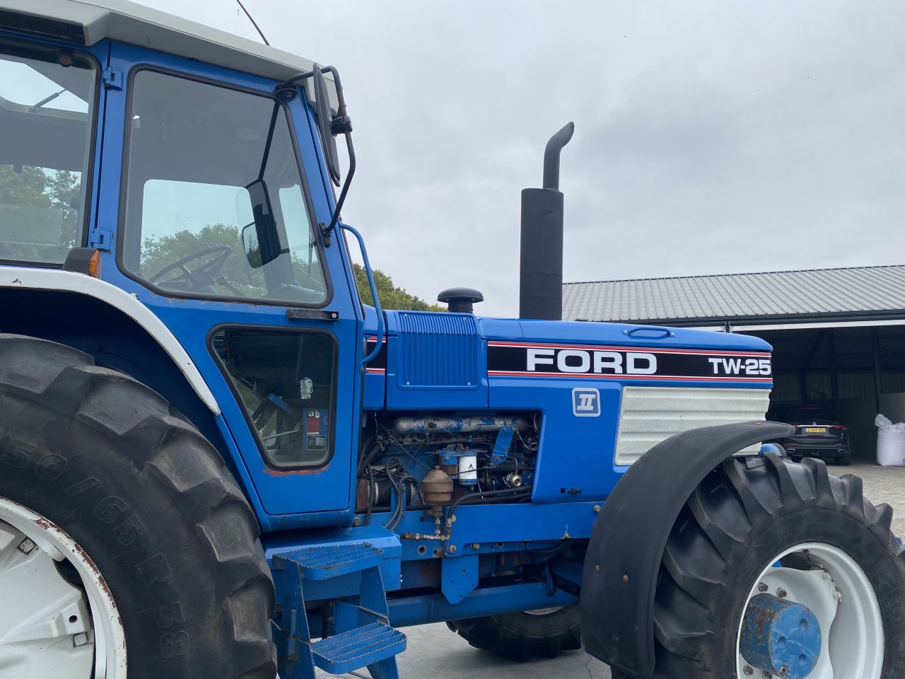 Nette Ford tw 25