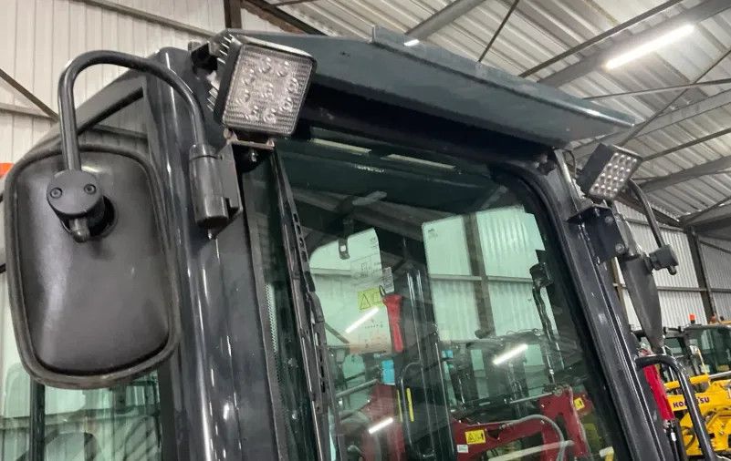 Yanmar SV17 minikraan ca 1300 draaiuren