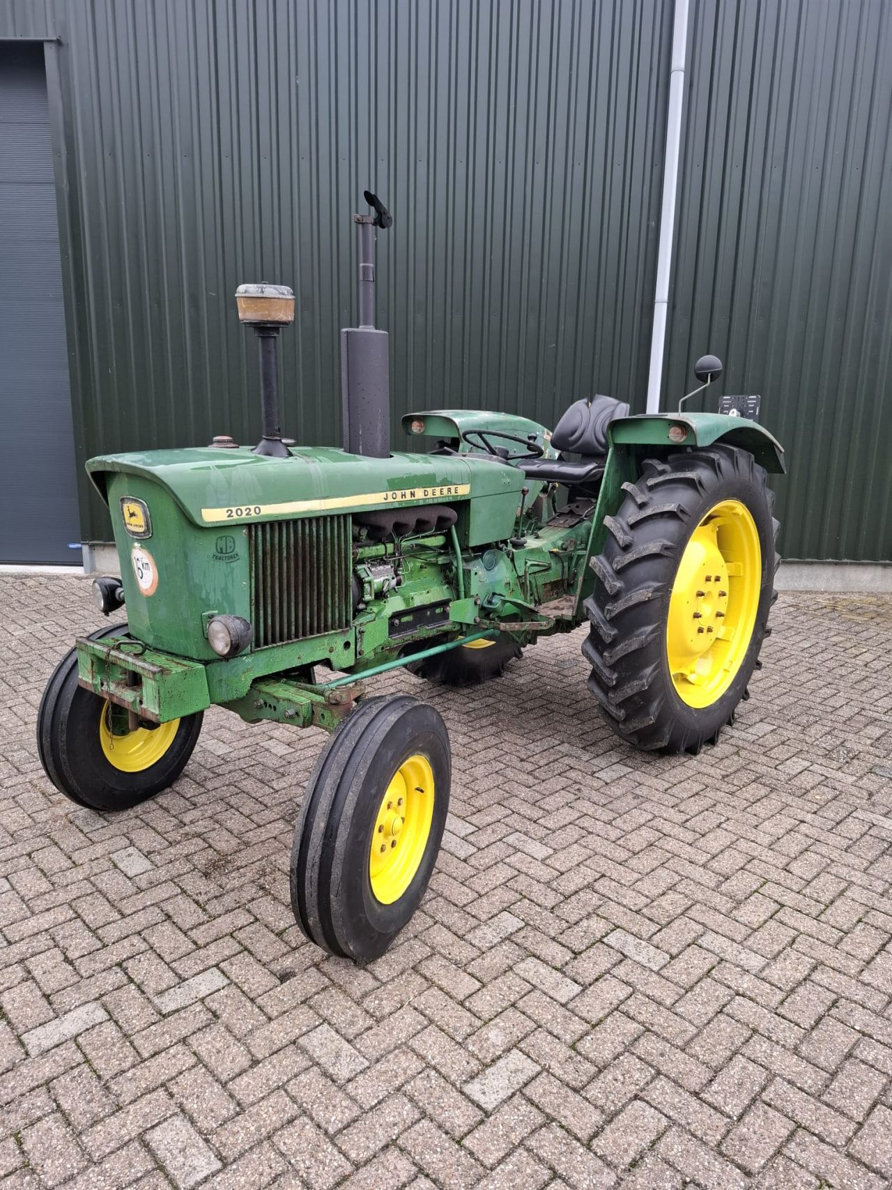 John Deere 2020