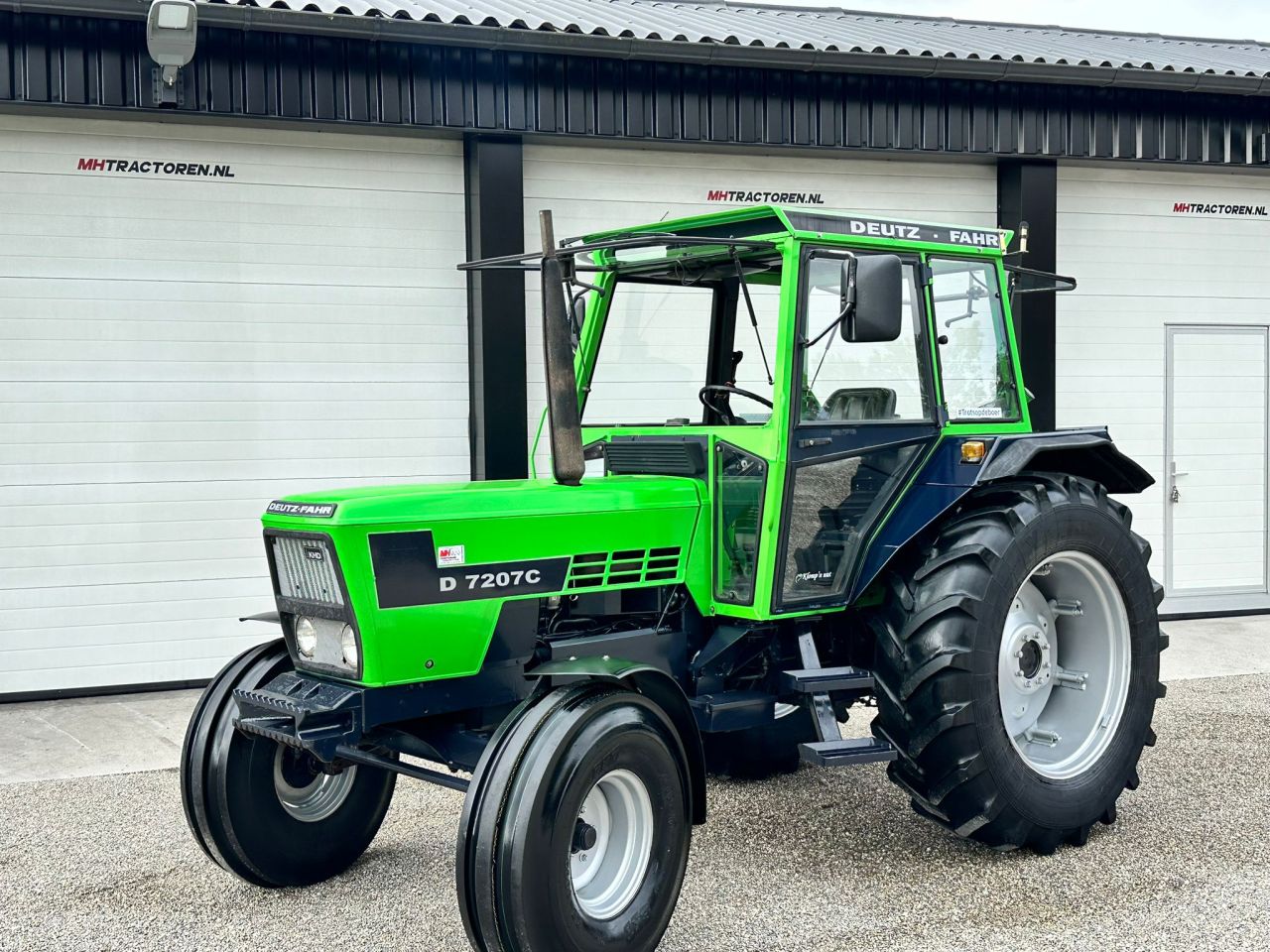 TE KOOP: zeer nette DEUTZ 7207C