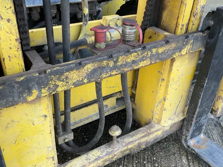 Komatsu Heftruck FD 15 HT-15 1.5