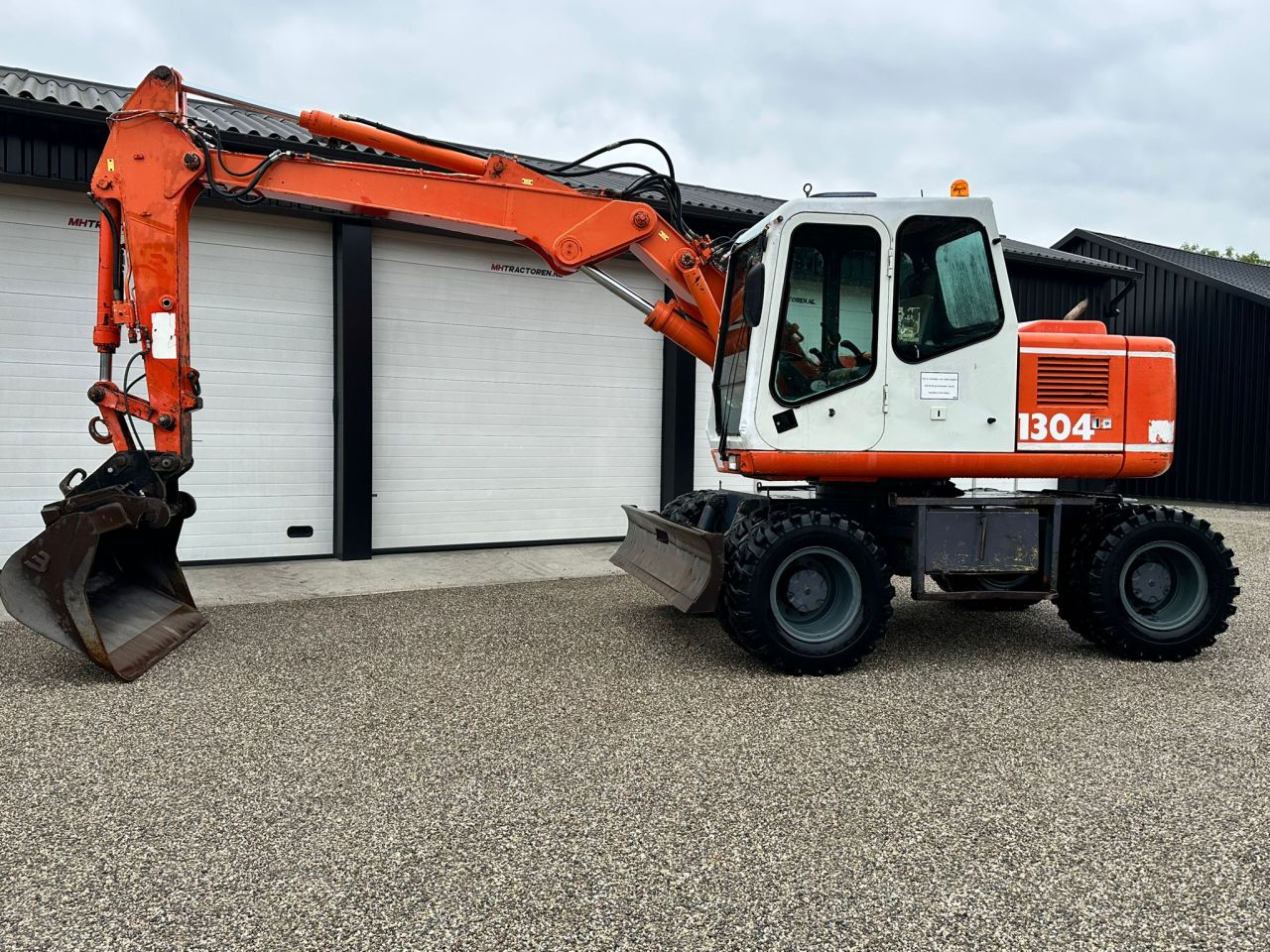 TE KOOP: zeer nette ATLAS 1304 mobiele kraan