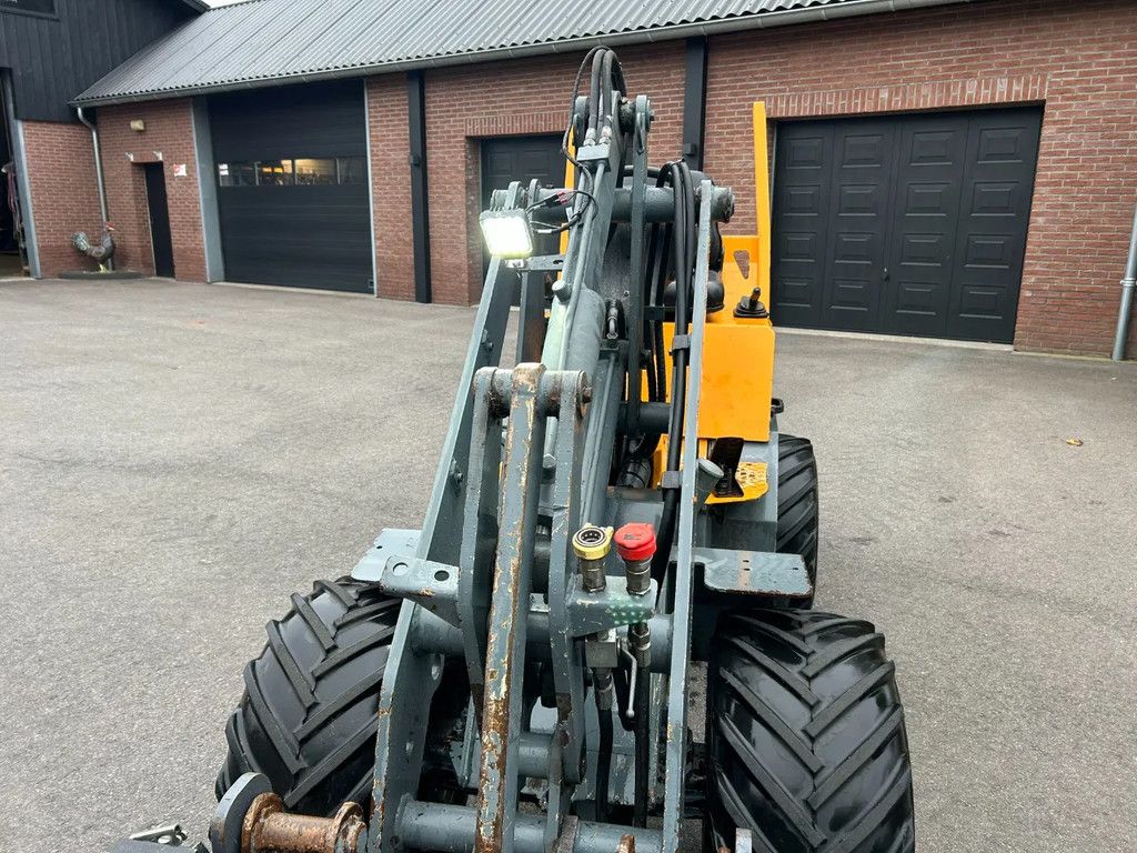 Giant D262S