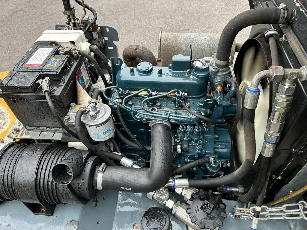 Giant D262S