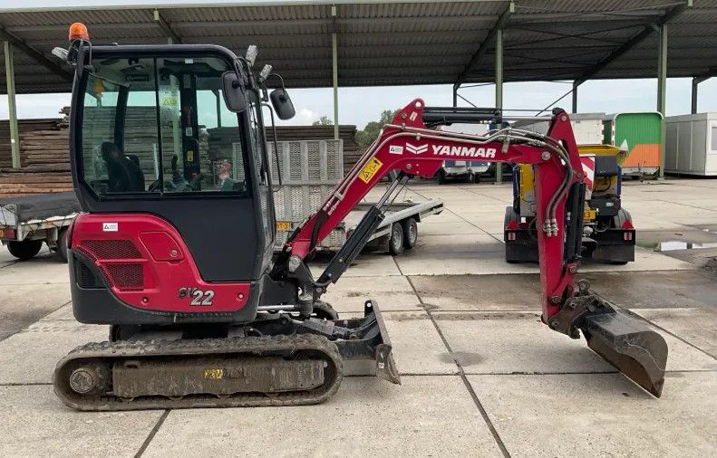 Yanmar SV22 weinig uren