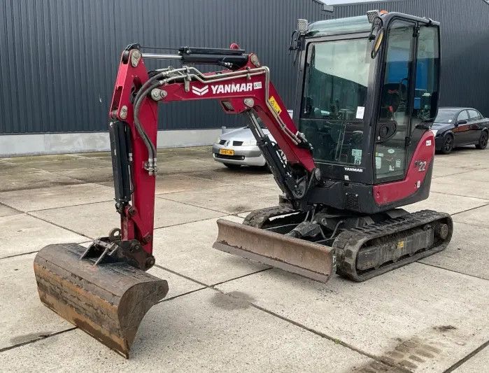 Yanmar SV22 weinig uren