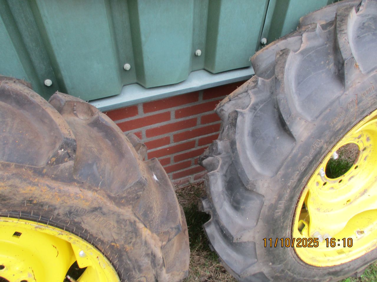 Galaxy 11.2-24 met john deere velgen
