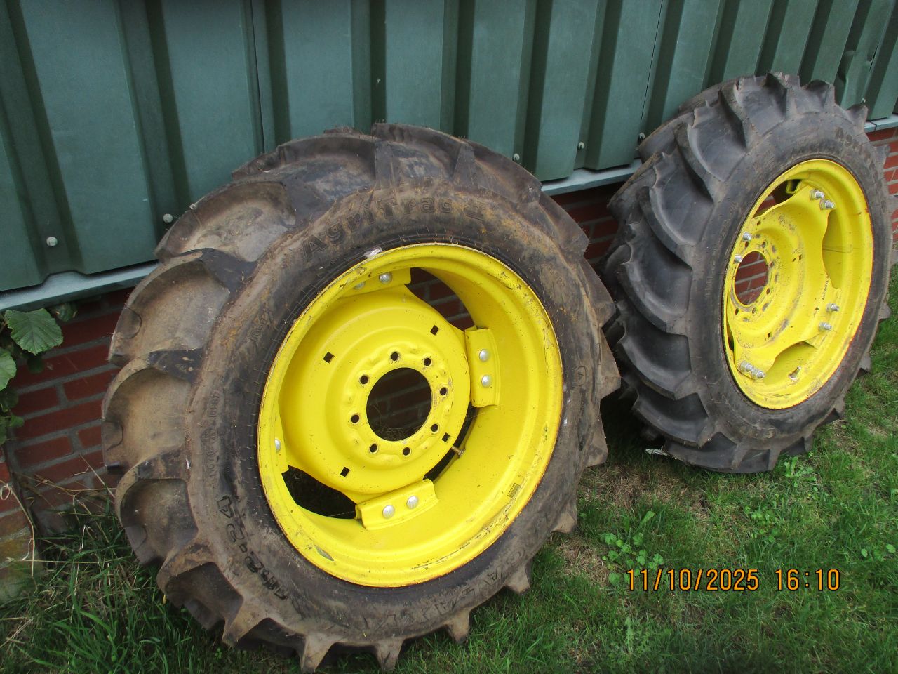 Galaxy 11.2-24 met john deere velgen