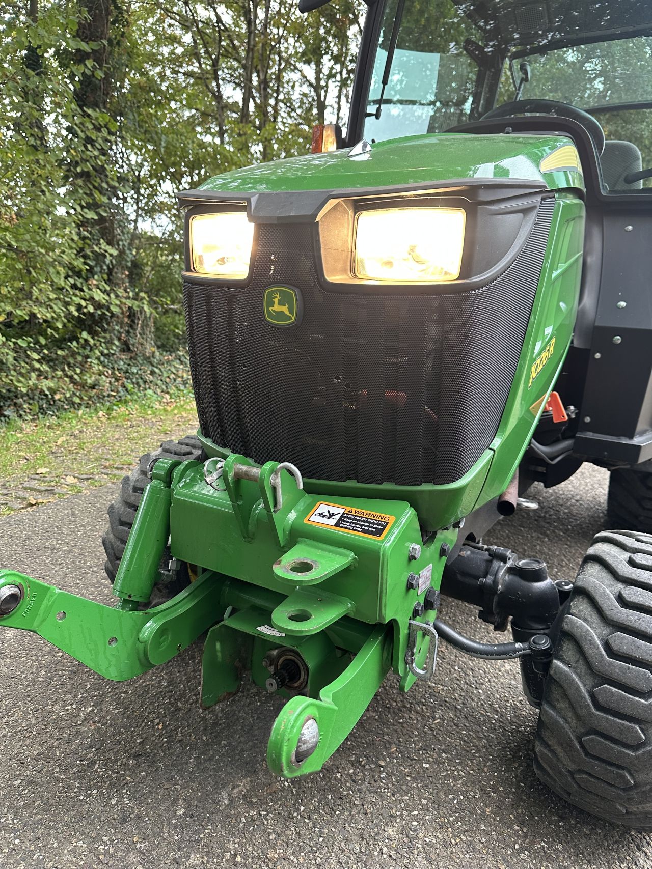 John Deere 1026R