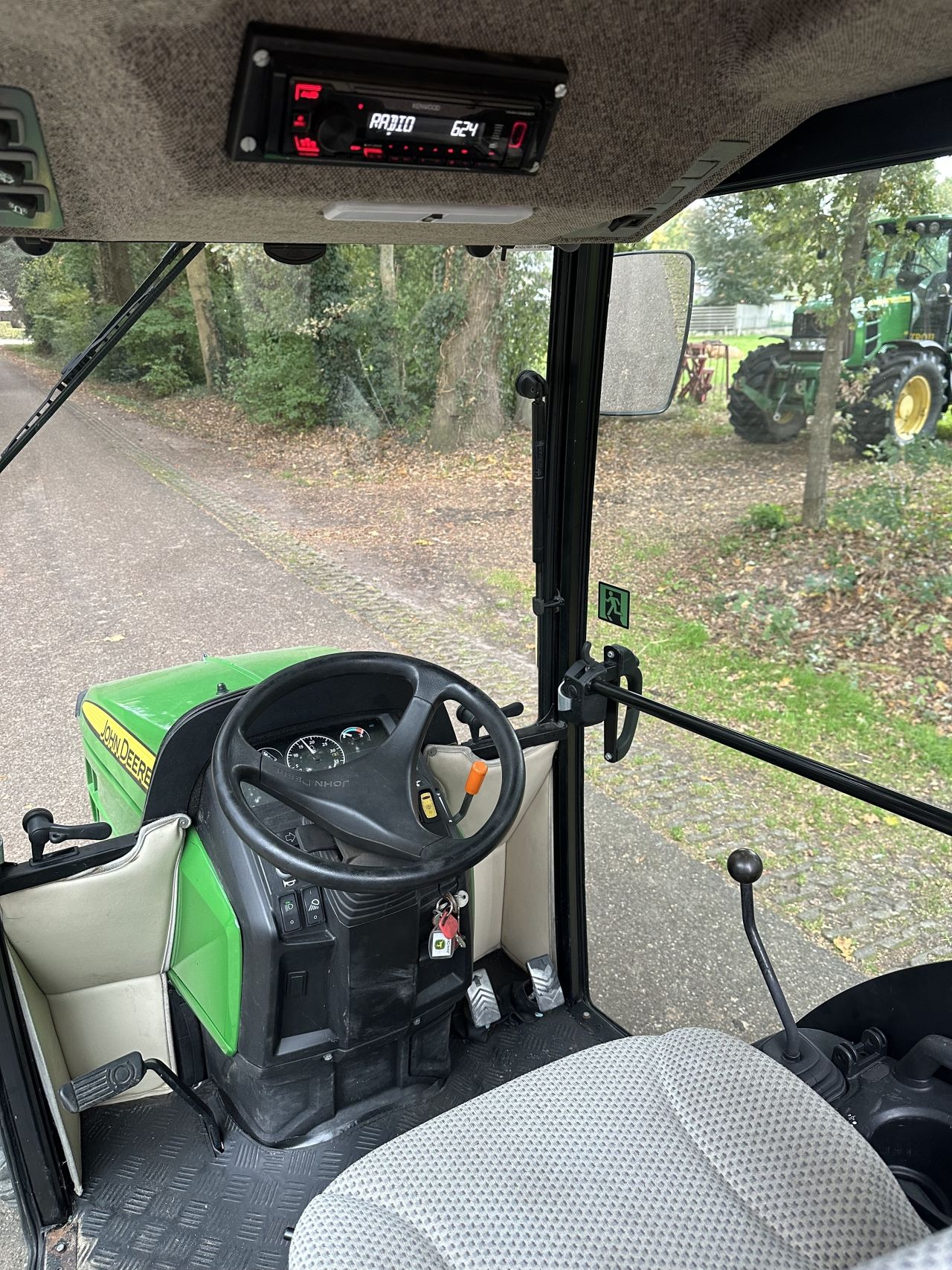 John Deere 1026R