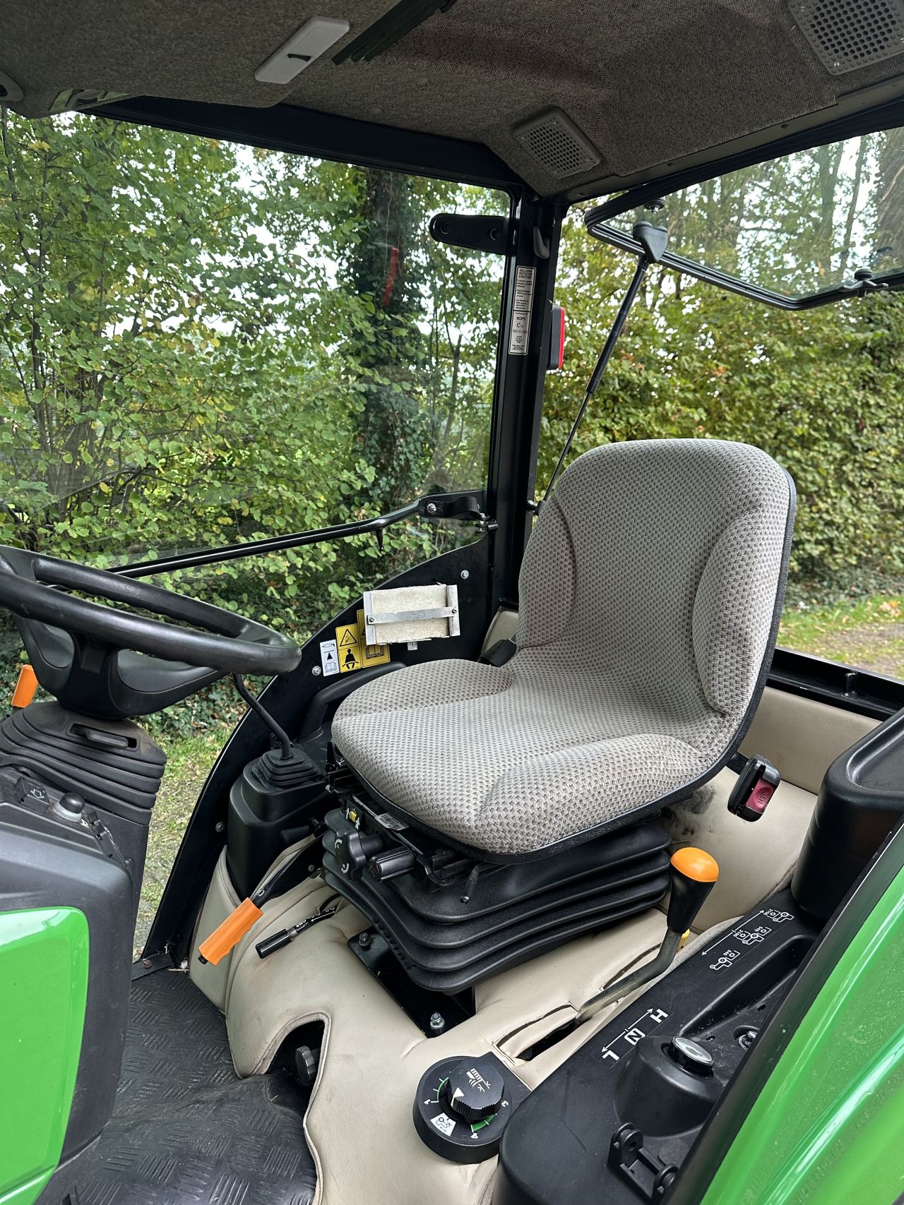 John Deere 1026R